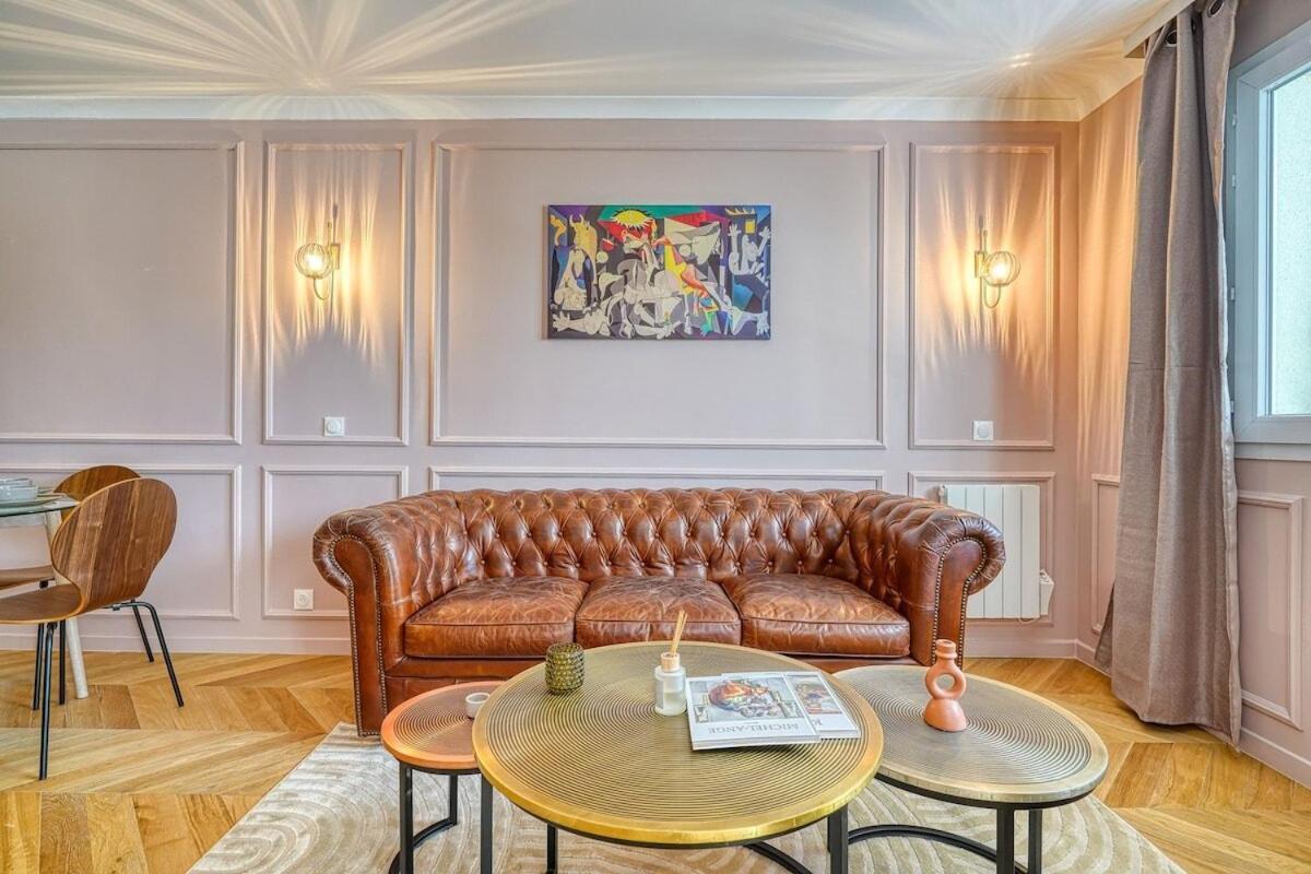 קורבוו Melody Suite In Paris מראה חיצוני תמונה